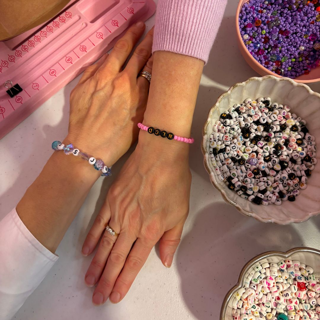 17/10/2025- Bead & Sip - 7pm